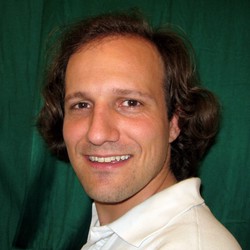 Headshot of Eric Ford